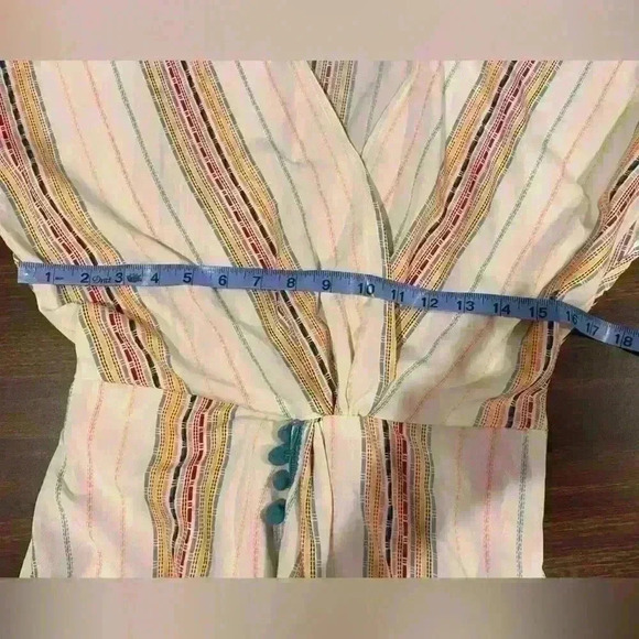 America & Beyond Rainbow Sunshine Beach
Cover Up Dress Size Small - Picture 11 of 14